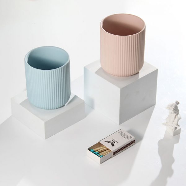 JY24199 - Wholesale Modern Nordic Creative Fashion Ceramic Candle vessel for Home Hotel Office Decoration