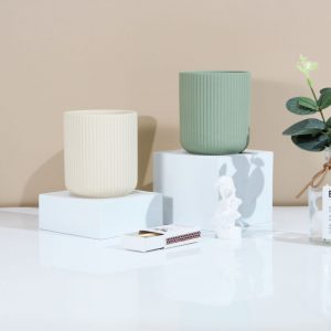JY24199 - Wholesale Modern Nordic Creative Fashion Ceramic Candle vessel for Home Hotel Office Decoration